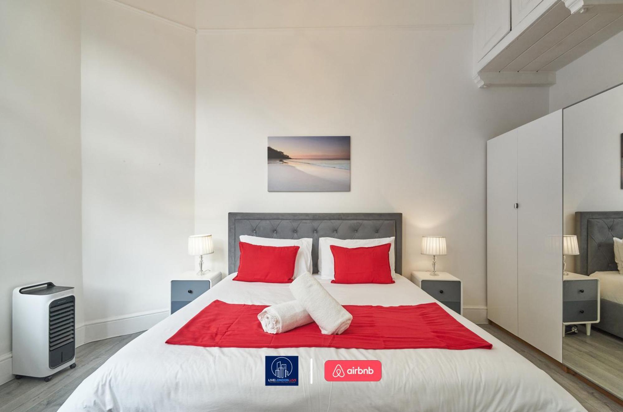 Last-Minute Specials L Sleeps Up To 4 Guests L One-Bedroom Apartment With King Bed And High Ceilings Near Camden By Live London Short Lets & Serviced Accommodation Exteriör bild