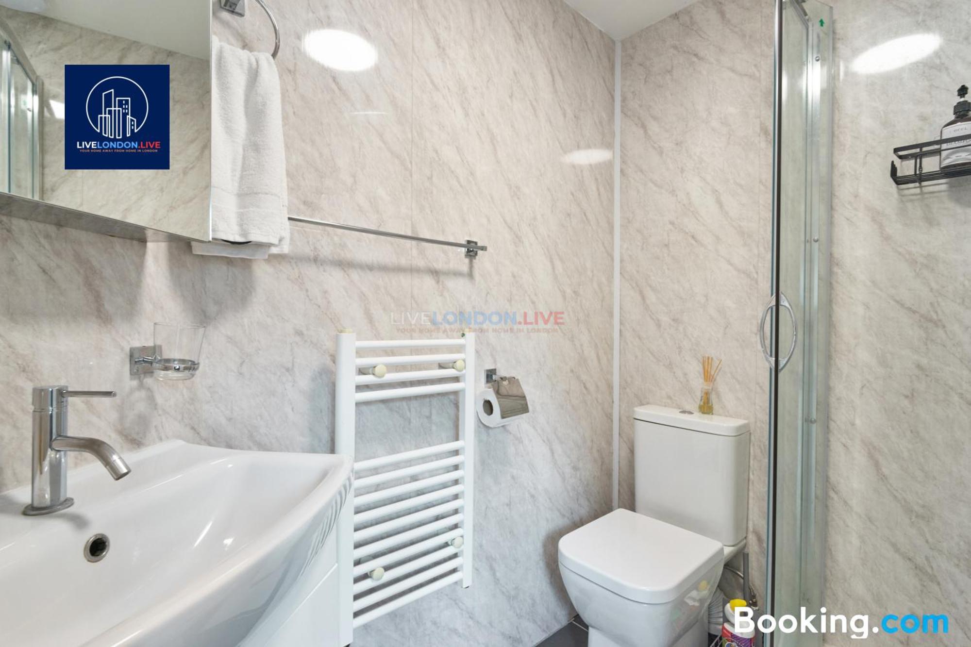 Last-Minute Specials L Sleeps Up To 4 Guests L One-Bedroom Apartment With King Bed And High Ceilings Near Camden By Live London Short Lets & Serviced Accommodation Exteriör bild